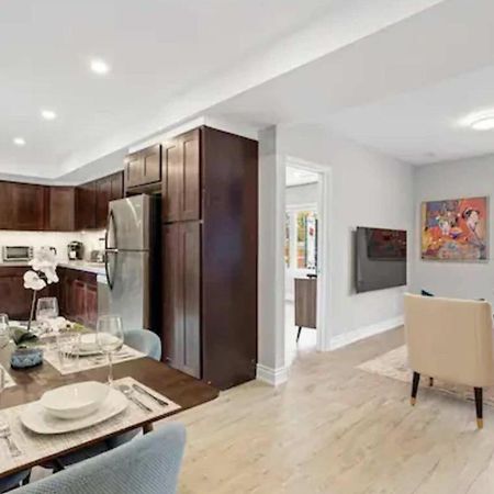 Casa St Clair - Suite -Style Suite W Lrg Patio トロント エクステリア 写真